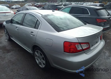 2010 Mitsubishi Galant Es/Se z USA, uszkodzony, nr VIN 4A32B3FF8AE012124